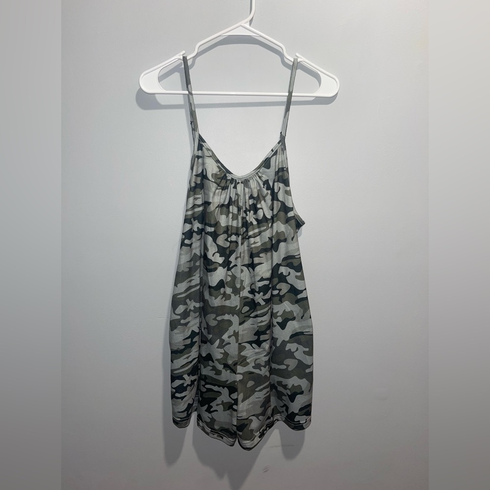 Camo Print Women's  V-Neck Print Short Romper With Pockets